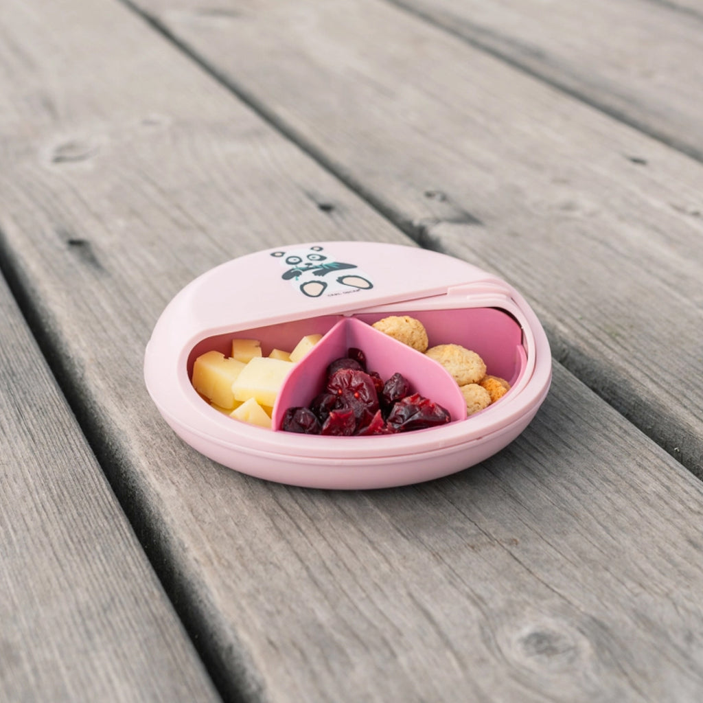 Snackbox med roterande fack för barn i flera färger